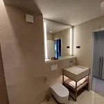 Tivoli Boutique Hotel 4*