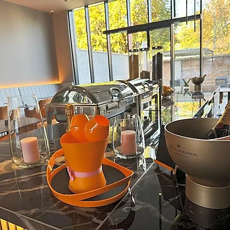 Tivoli Boutique Hotel 4*